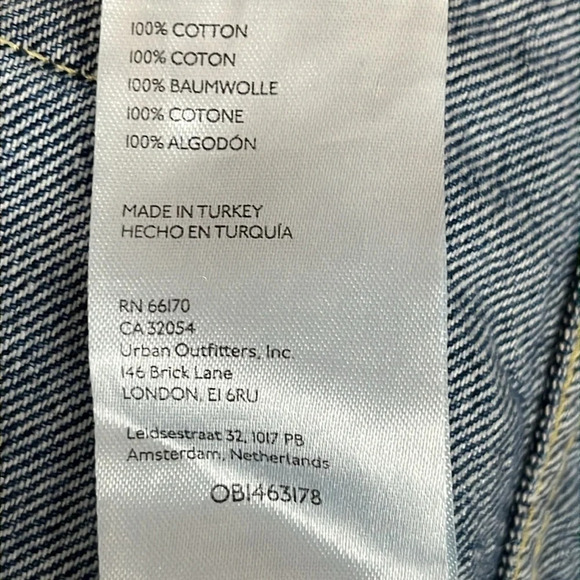 We The Free Maggie Mid Rise Button Fly Chewed Hem Jeans in Sequoia - Size 28 - Picture 8 of 9